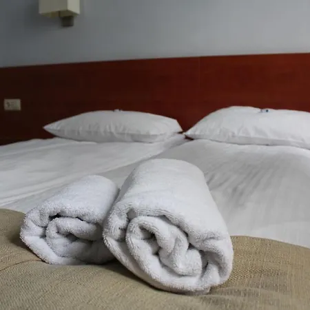 Hotel Focus 2*